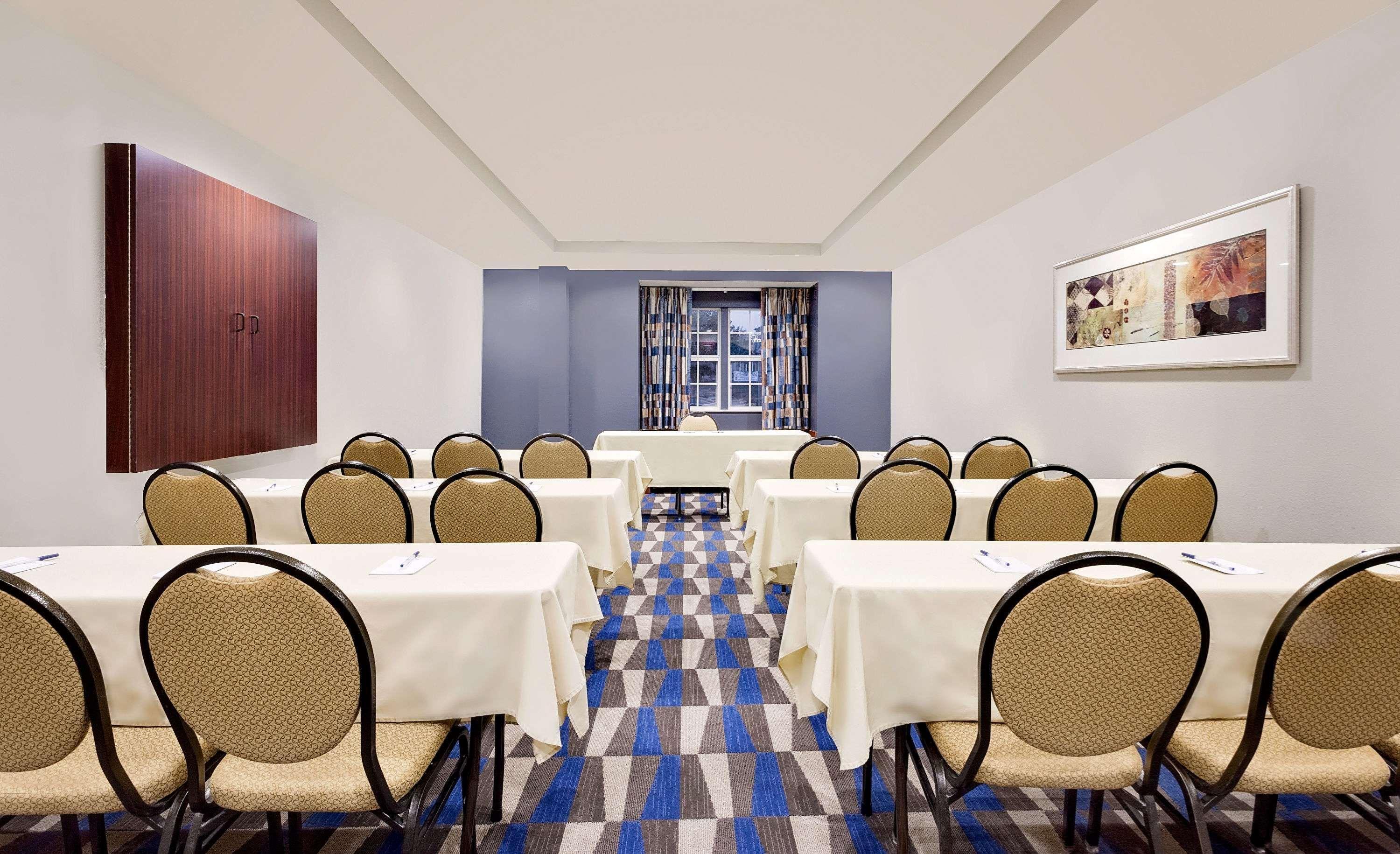 Microtel Inn & Suites By Wyndham Middletown Exteriér fotografie