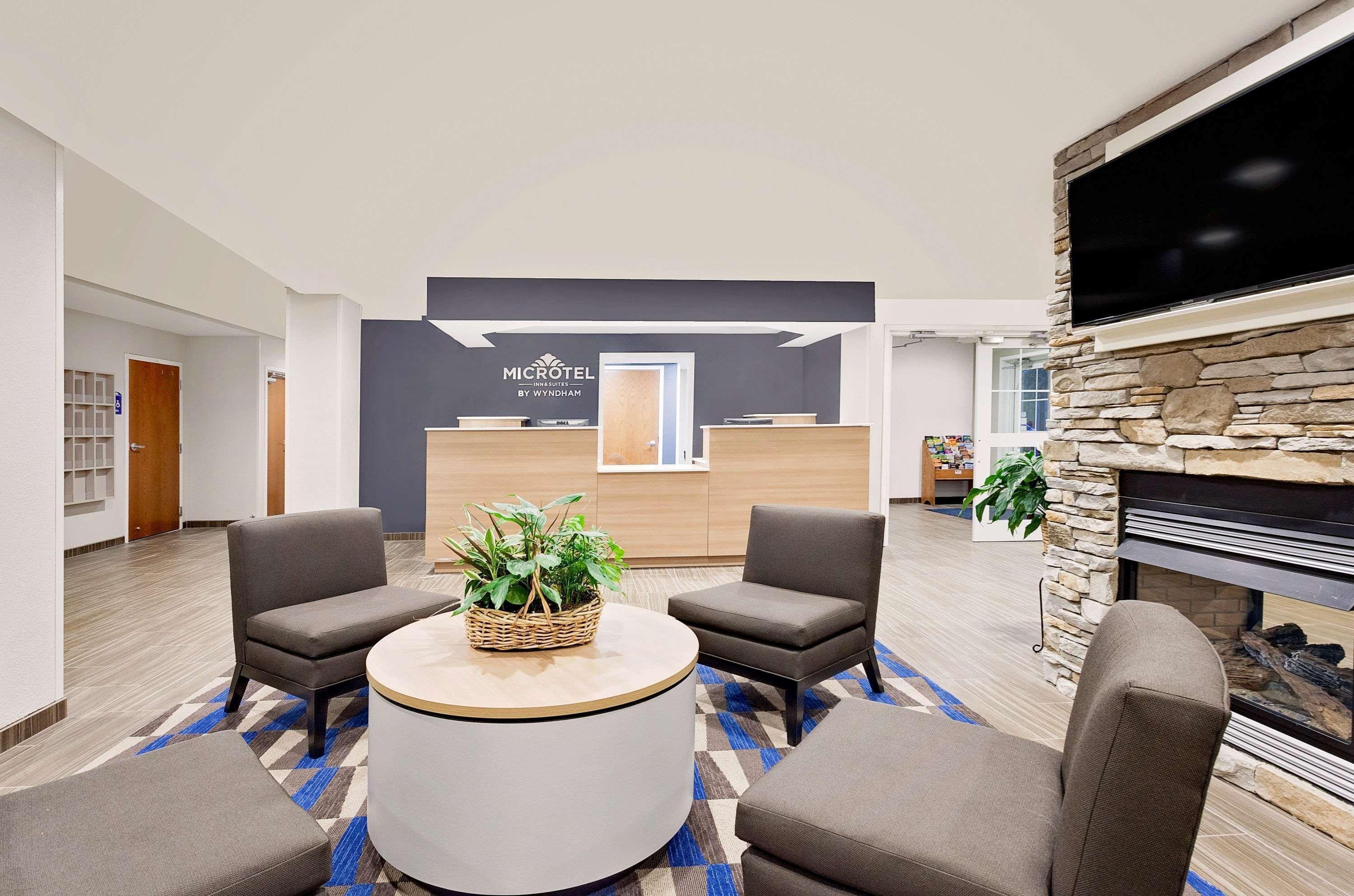 Microtel Inn & Suites By Wyndham Middletown Exteriér fotografie